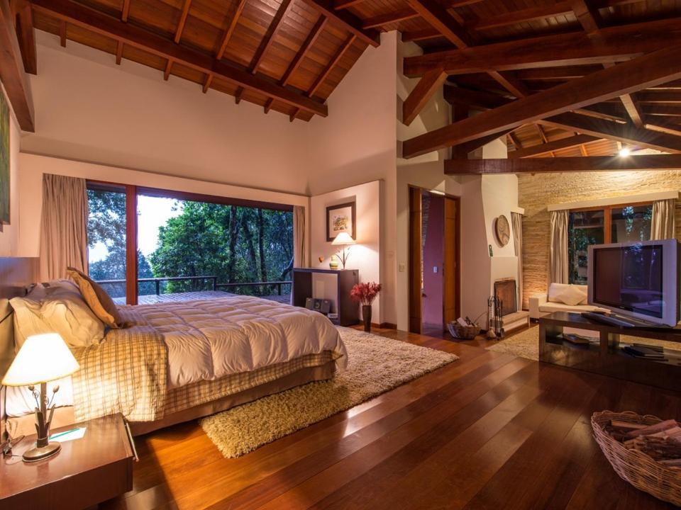 Kuriuwa Hotel